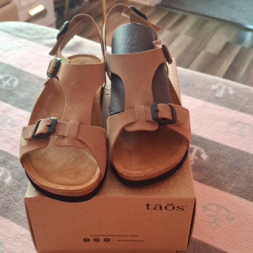 Taos Footwear Tan Buckle Sandals